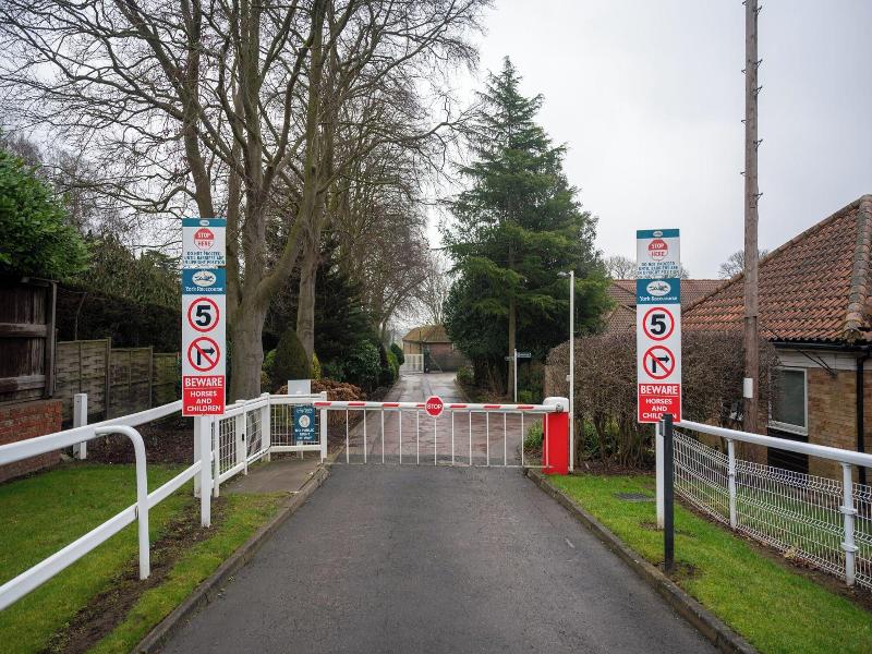 Stableside at York Racecourse image