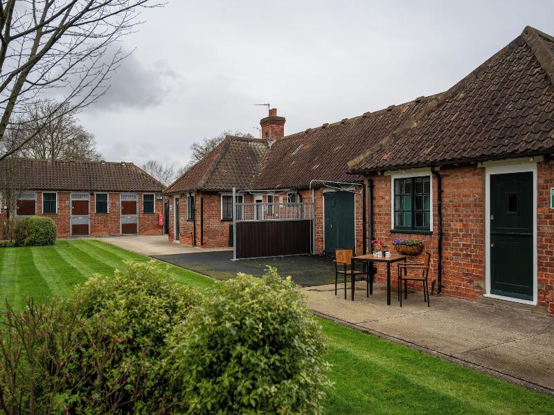 Stableside at York Racecourse image