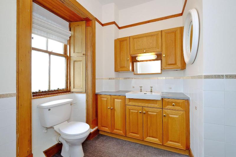 Aberdeen Lighthouse Cottages image
