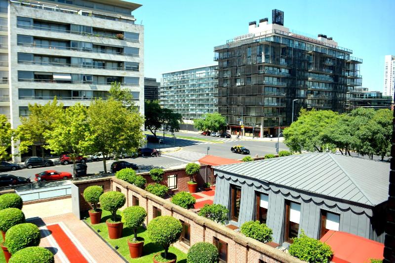 Residence Master Suite in PorteÃ±o Building image