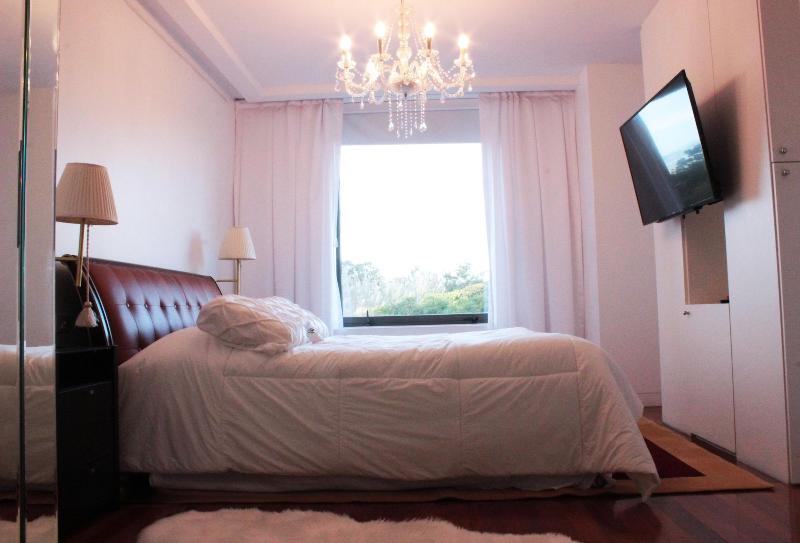 Residence Master Suite in PorteÃ±o Building image