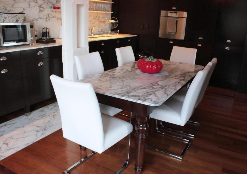 Residence Master Suite in PorteÃ±o Building image