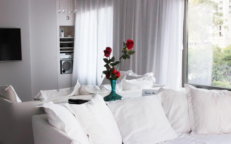 Residence Master Suite in PorteÃ±o Building image