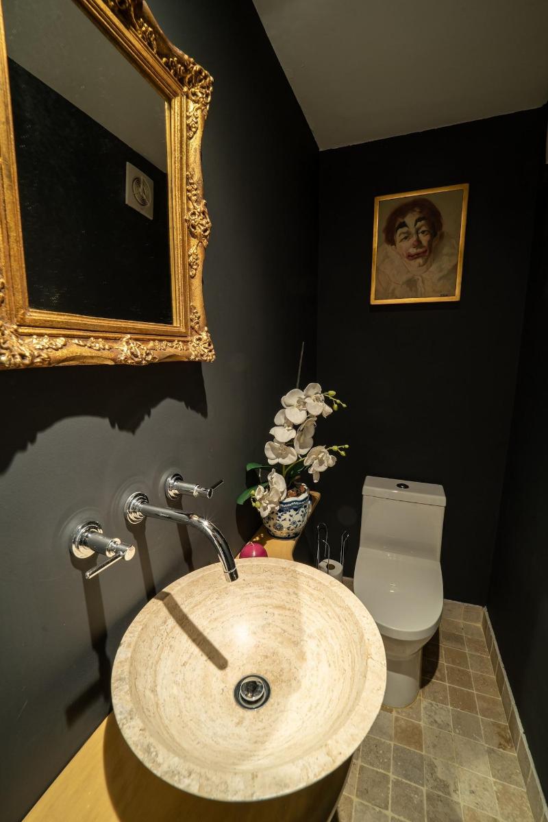 Ana Frank Boutique Hotel image