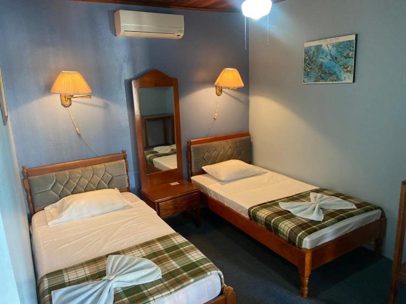 Hotel Naralit image