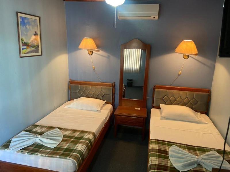 Hotel Naralit image