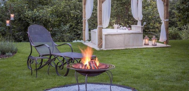 Golden Hill Country Chalets & Suites image