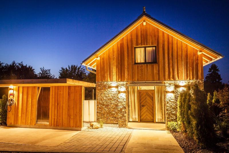 Golden Hill Country Chalets & Suites image