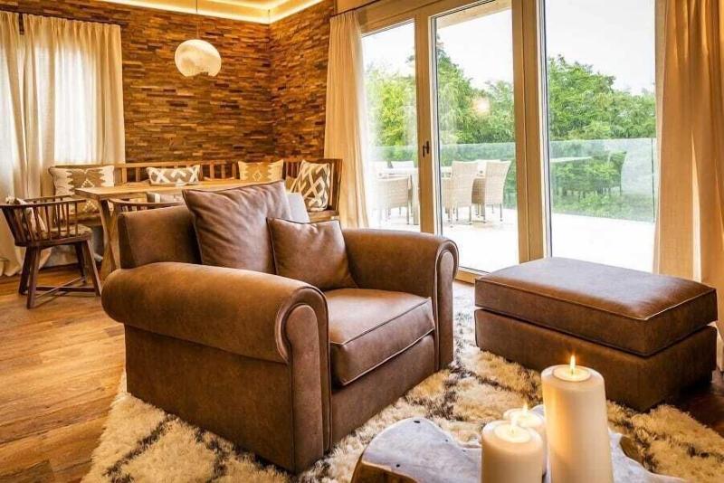 Golden Hill Country Chalets & Suites image