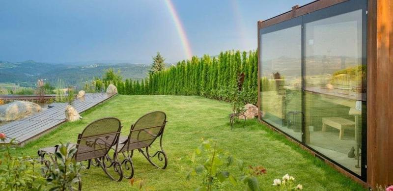 Golden Hill Country Chalets & Suites image
