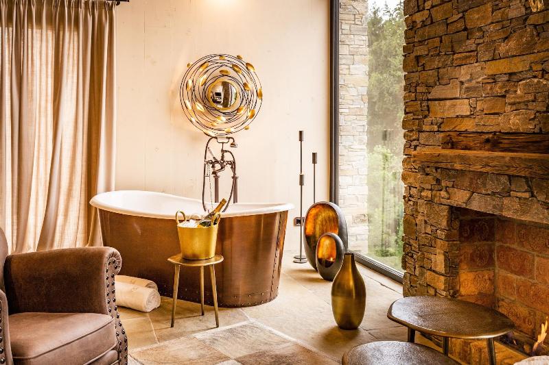 Golden Hill Country Chalets & Suites image