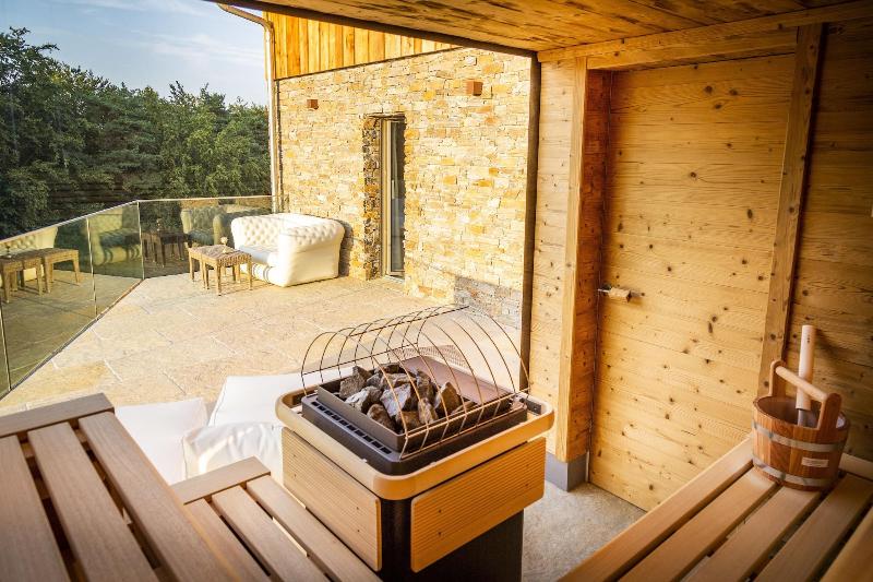 Golden Hill Country Chalets & Suites image
