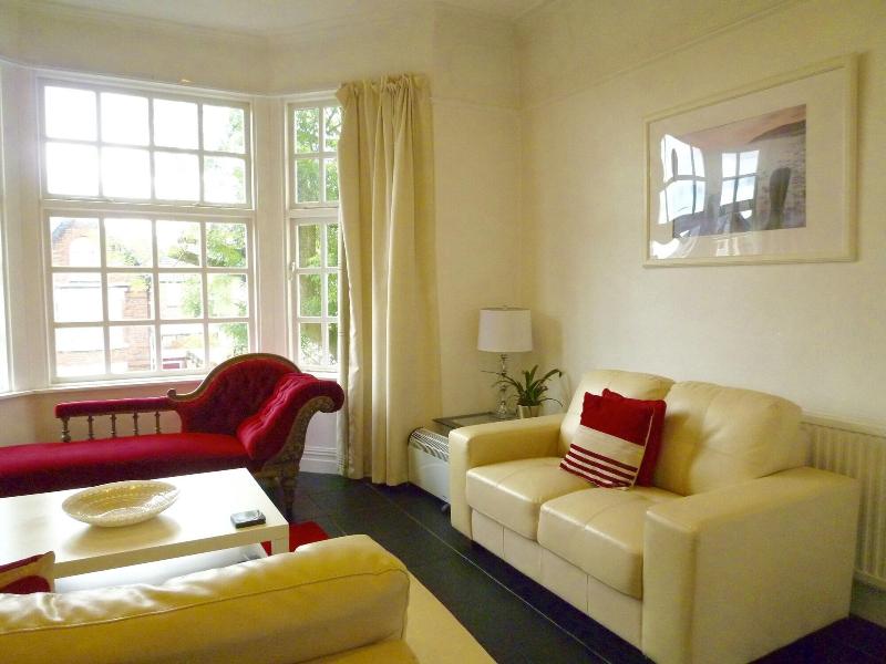 Holland House image