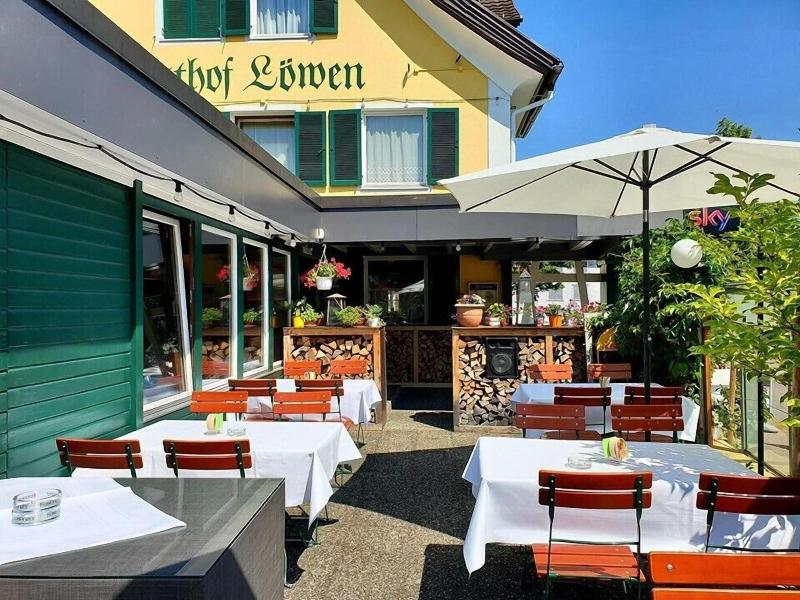 Hotel Landgasthof LÃ¶wen Sulz image