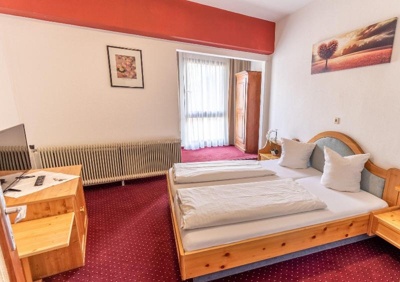 Hotel Landgasthof LÃ¶wen Sulz image