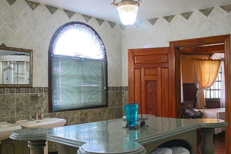 Clarridge View Guest House image