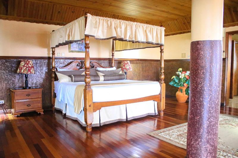 Clarridge View Guest House image
