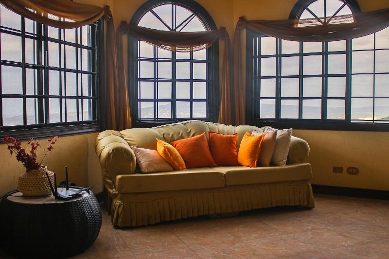 Clarridge View Guest House image