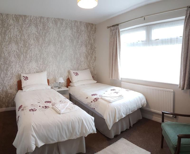 Woodpeckers Cottage image