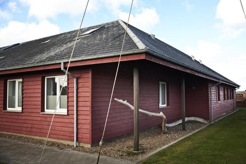 Danhostel ThyborÃ¸n image