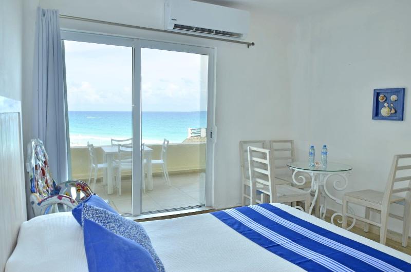 Amigo Rental image