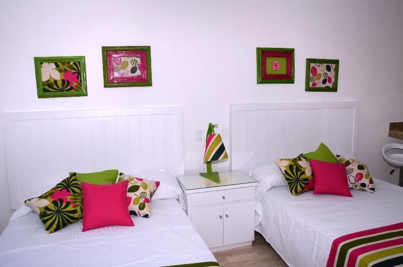 Amigo Rental image