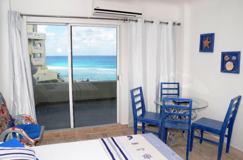 Amigo Rental image