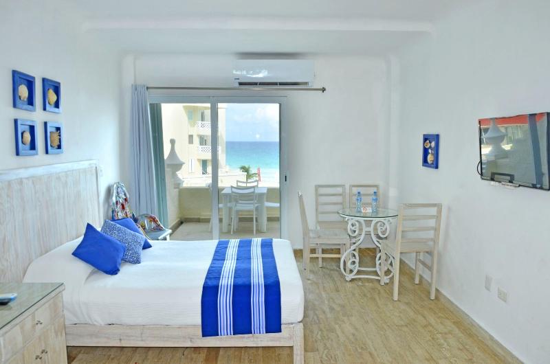 Amigo Rental image