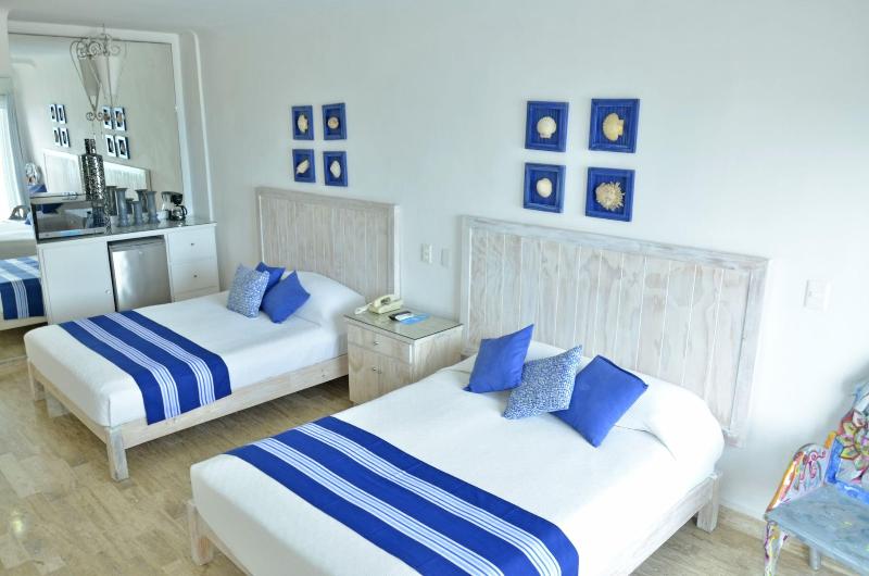 Amigo Rental image