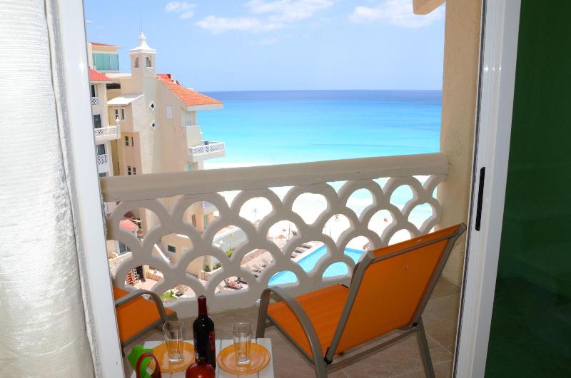 Amigo Rental image
