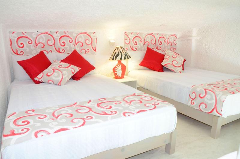 Amigo Rental image