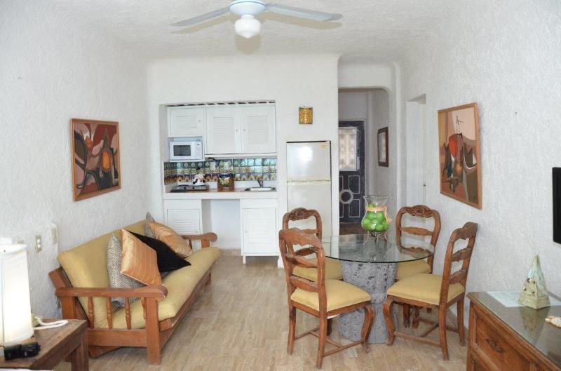Amigo Rental image