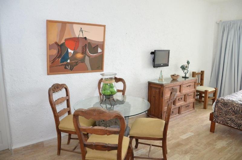 Amigo Rental image