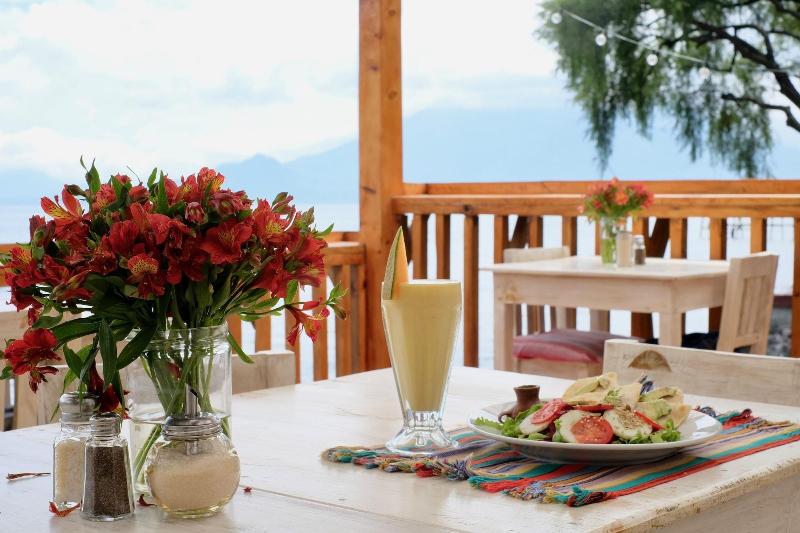 Hotel Isla Verde image