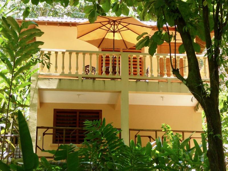 Villas Pico Bonito image