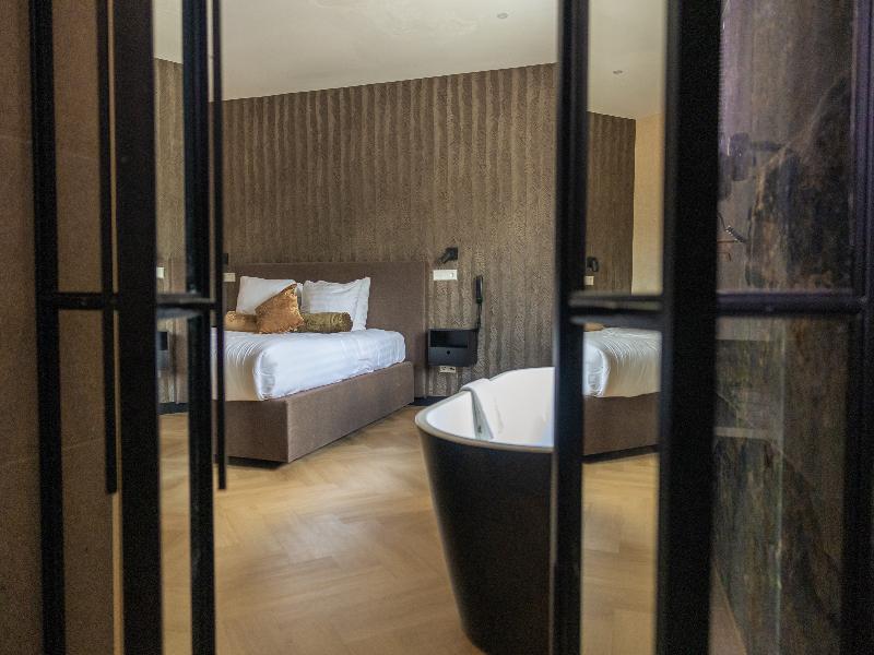 Hotel Twenty Three image