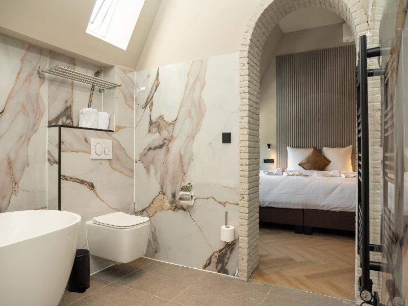 Hotel Twenty Three image