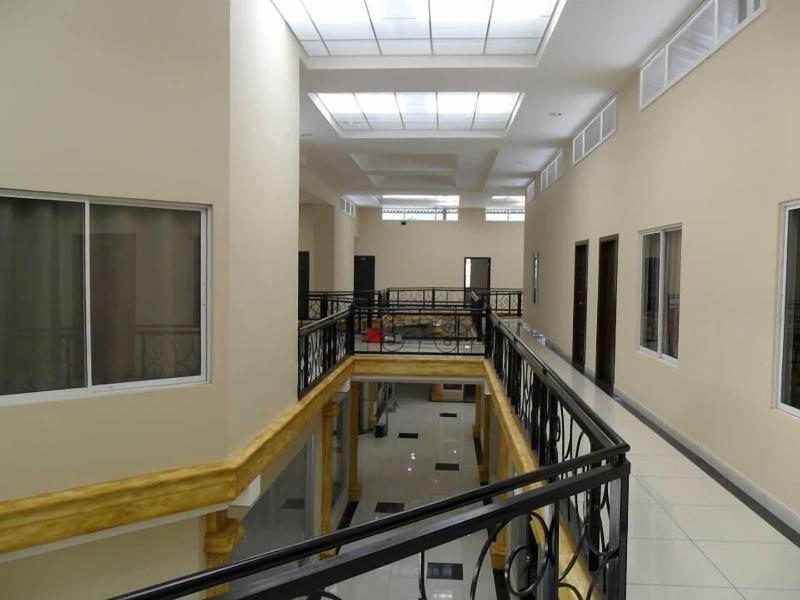 Hotel Italia image