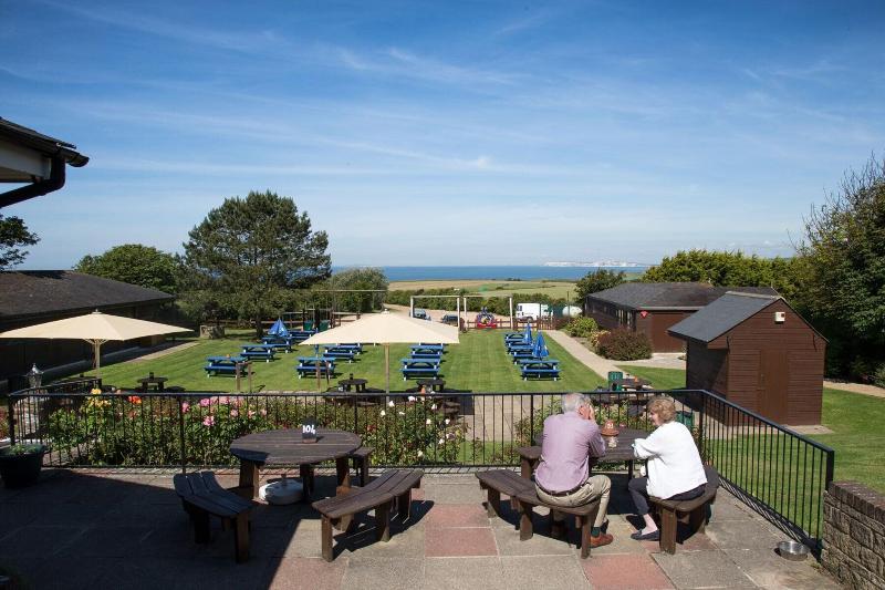 The Wight Mouse Inn image