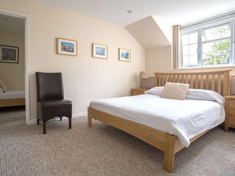 The Wight Mouse Inn image