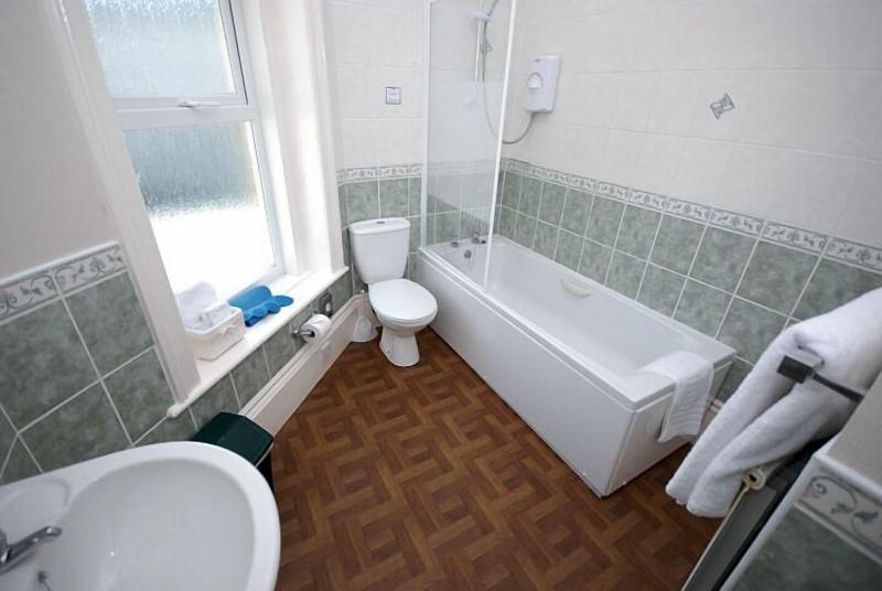 Westbury Lodge image
