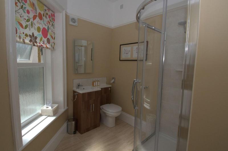 Westbury Lodge image
