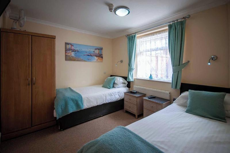 Westbury Lodge image