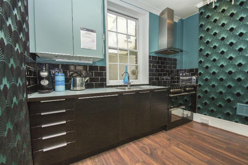 Chocolate Box Central by Brighton Holiday Lets image