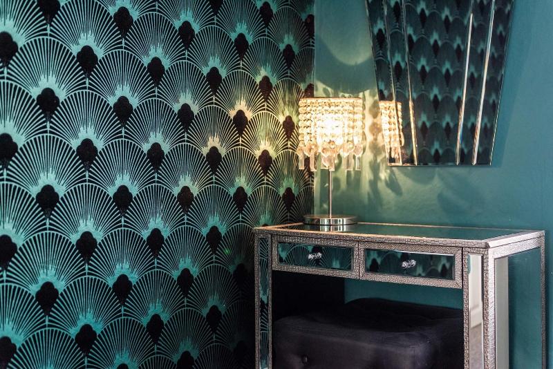 Chocolate Box Central by Brighton Holiday Lets image