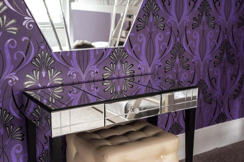 Chocolate Box Central by Brighton Holiday Lets image