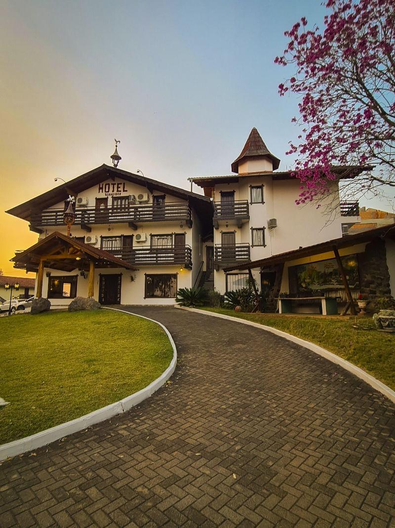 Hotel Schneider image