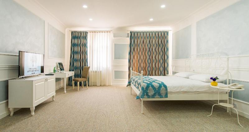 Two Seasons Boutique Hotel image