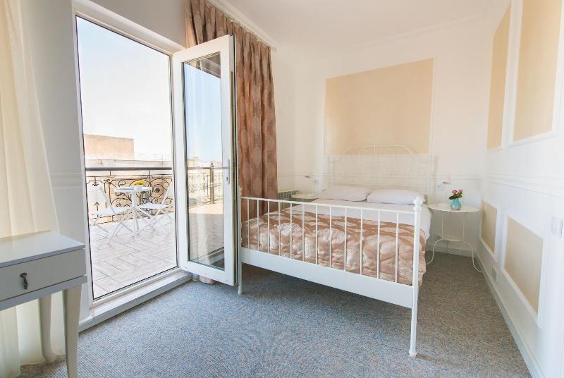 Two Seasons Boutique Hotel image