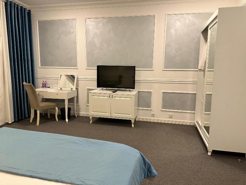 Two Seasons Boutique Hotel image